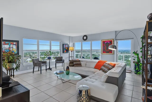 2-bedroom home at 3550 Galt Ocean Drive #1707, Fort Lauderdale