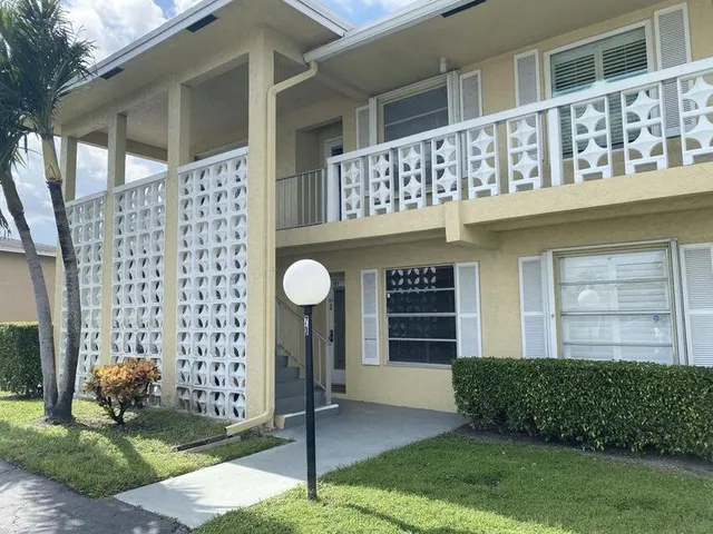 2-bedroom home at 1141 VIOLET Terrace #101, Delray Beach