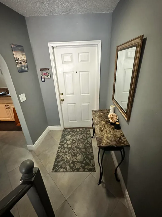 2-bedroom rental at 12737 WESTHAMPTON Circle, Wellington