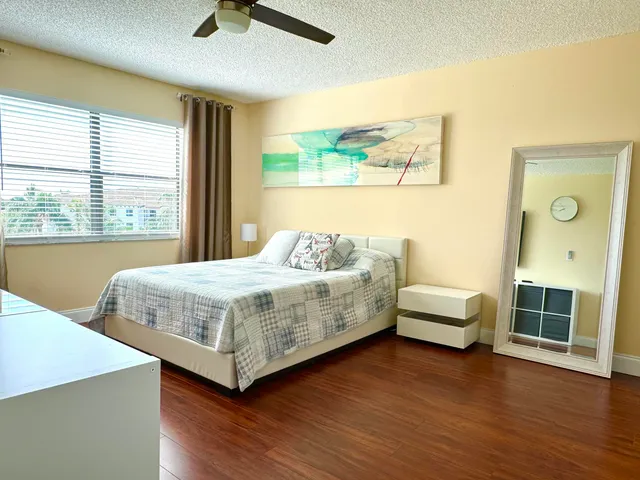1-bedroom rental at 9355 SW 8th Street #417, Boca Raton