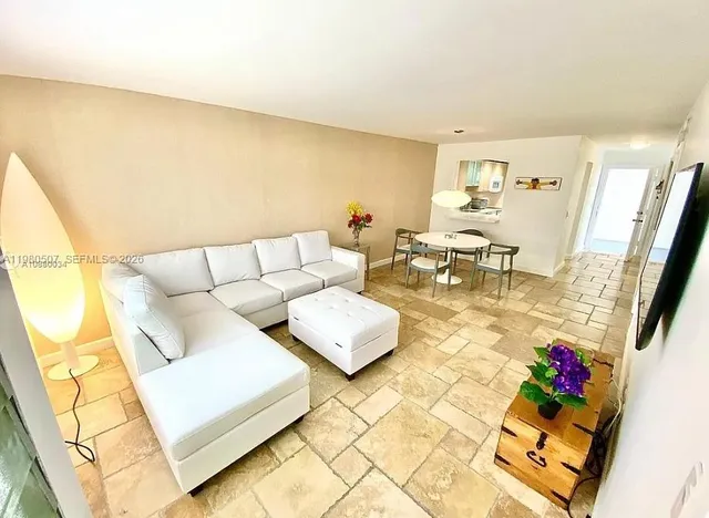 1-bedroom home at 240 Galen Drive #314, Key Biscayne