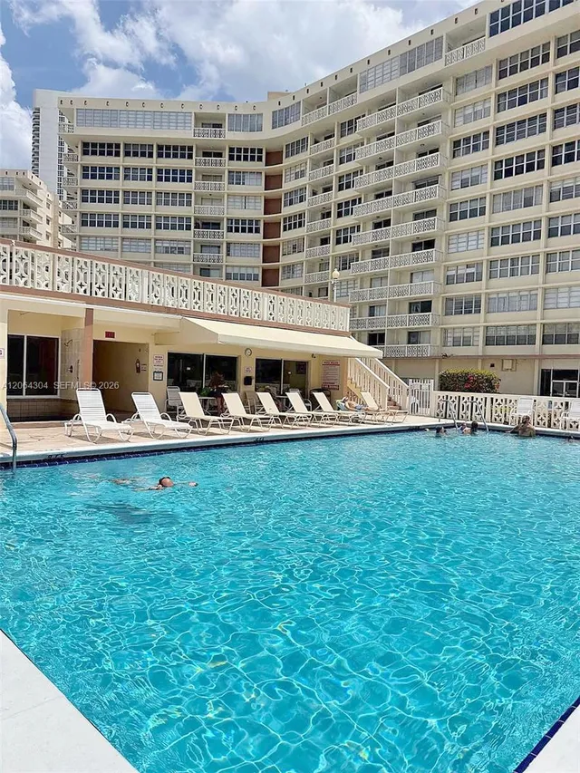 1-bedroom home at 1817 S Ocean Drive #824, Hallandale Beach