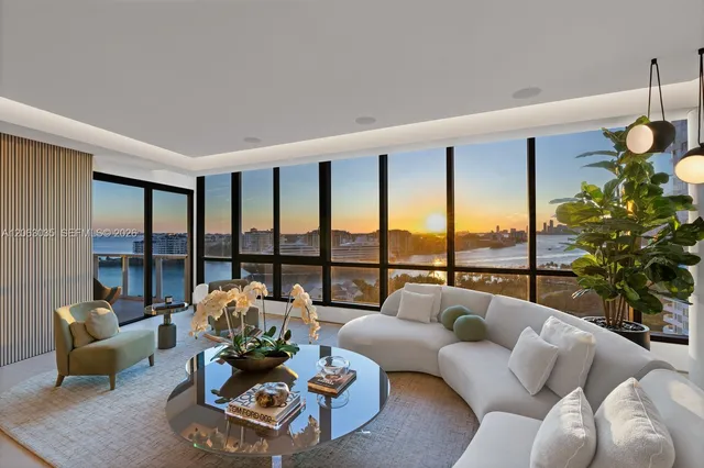 4-bedroom home at 100 S Pointe Drive #1201/1202, Miami Beach