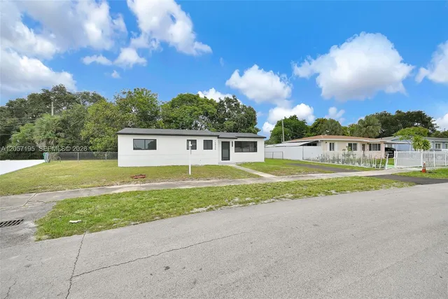 3-bedroom home at 16930 NW 37th Place, Miami Gardens