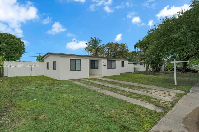 4-bedroom home at 4375 SW 112th Avenue, Miami