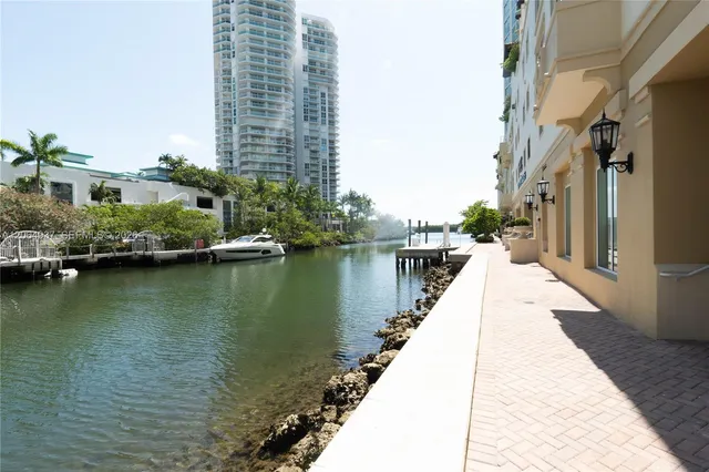 3-bedroom home at 150 Sunny Isles Boulevard #1-TH403, Sunny Isles Beach