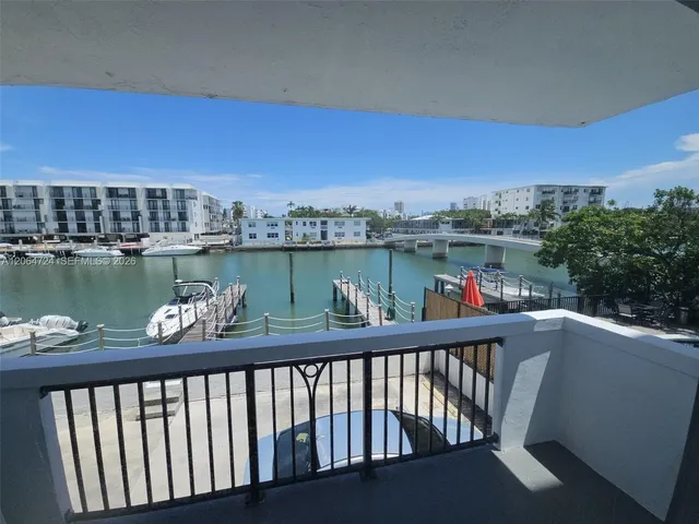 1-bedroom rental at 8101 Crespi Boulevard #403, Miami Beach