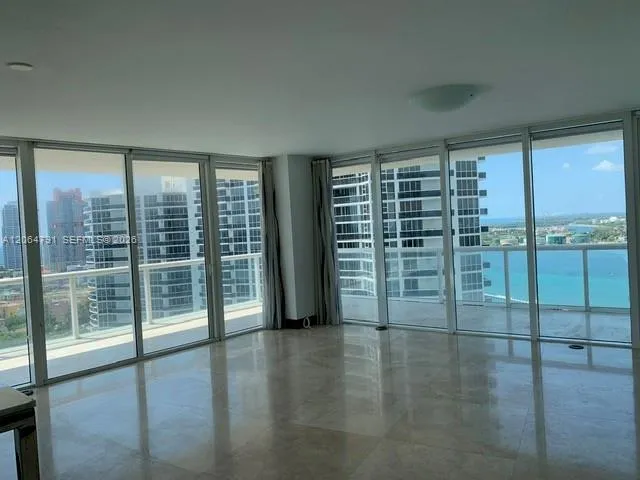 2-bedroom rental at 450 Alton Road #2207, Miami Beach