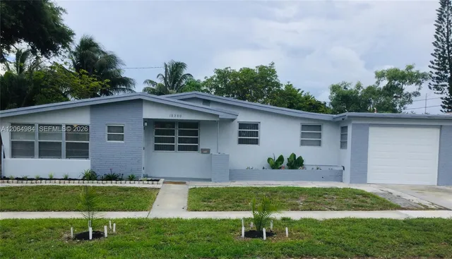 3-bedroom rental at 18280 S Glades Drive, North Miami Beach