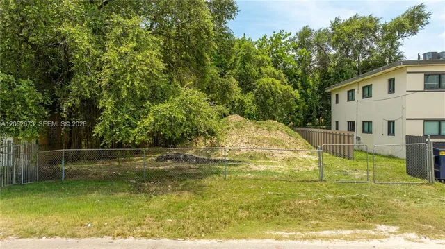 Land at 28 NW 76th Street, Miami