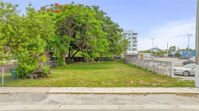 Land at 1618 NW 55th Street, Miami