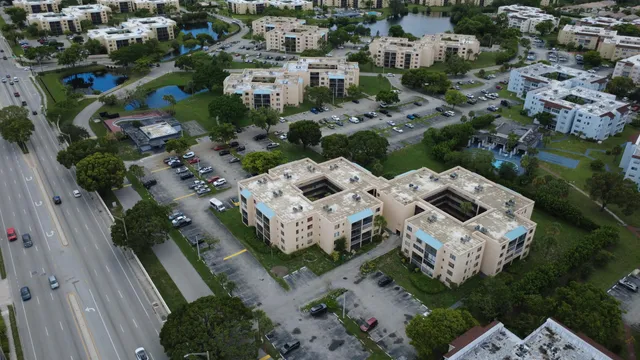 2-bedroom home at 2830 SOMERSET Drive #104N, Lauderdale Lakes