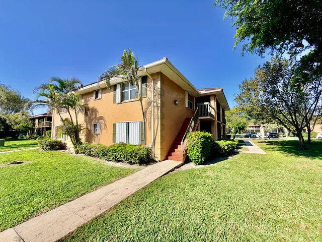 2-bedroom home at 741 NW 104TH Avenue #203, Pembroke Pines