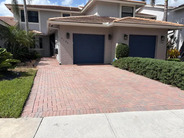 3-bedroom home at 3152 DEER CREEK LAKE SHORE Drive, Deerfield Beach