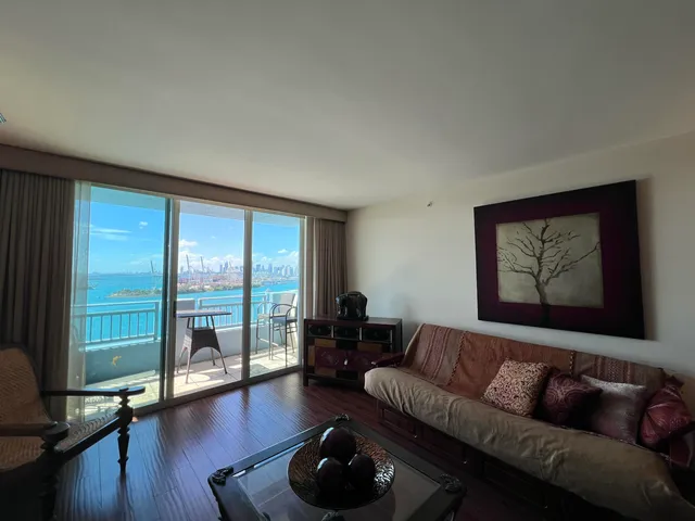 2-bedroom home at 90 ALTON Road #2110, Miami Beach