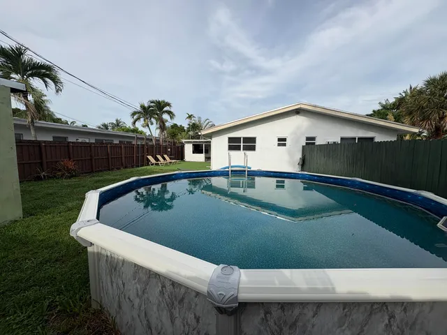 3-bedroom rental at 1032 NE 16th Terrace, Fort Lauderdale