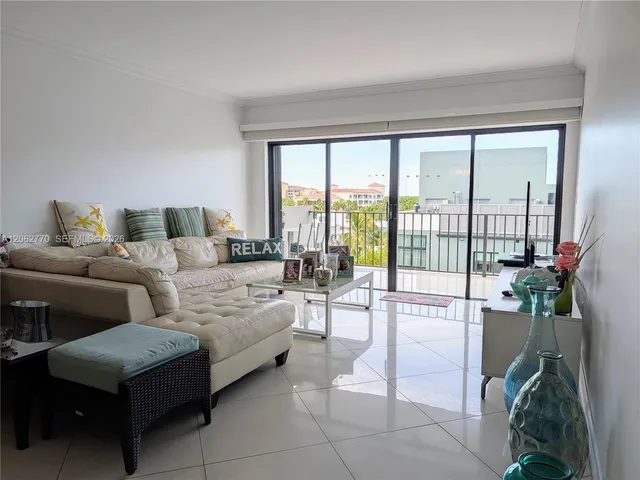 2-bedroom home at 575 Crandon Boulevard #706, Key Biscayne