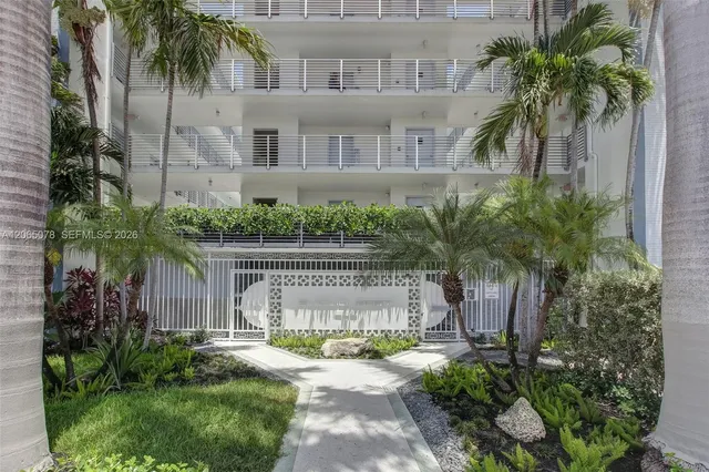 1-bedroom home at 1545 Euclid Avenue #3C, Miami Beach