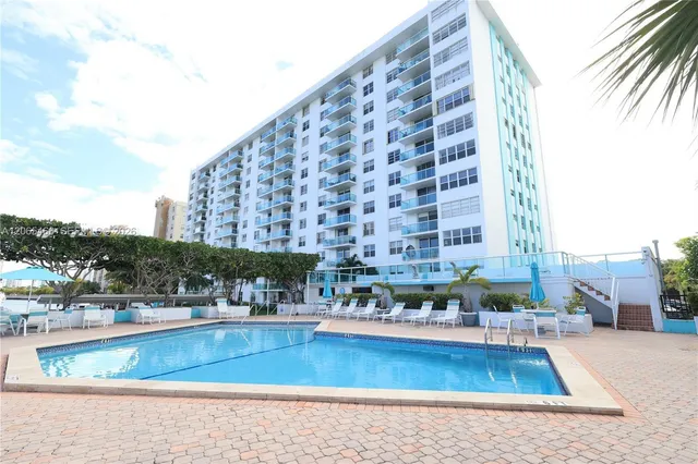 2-bedroom home at 2841 NE 163rd Street #1002, North Miami Beach