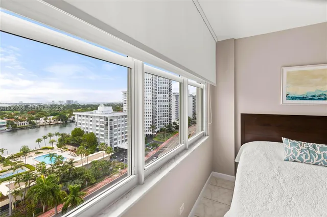 2-bedroom home at 5601 Collins Avenue #1216, Miami Beach