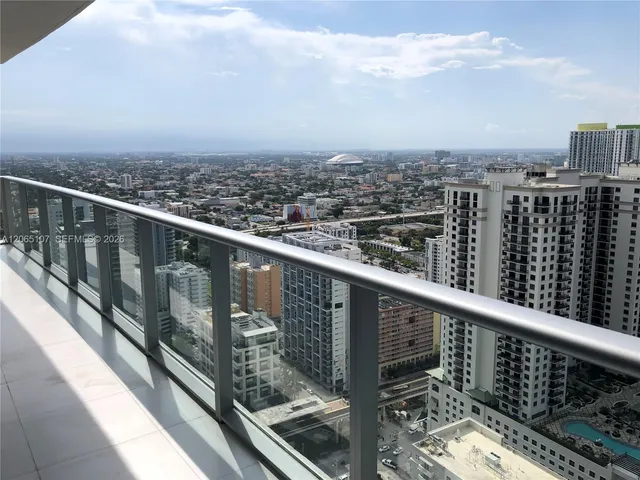 2-bedroom rental at 1100 S Miami Avenue #4007, Miami