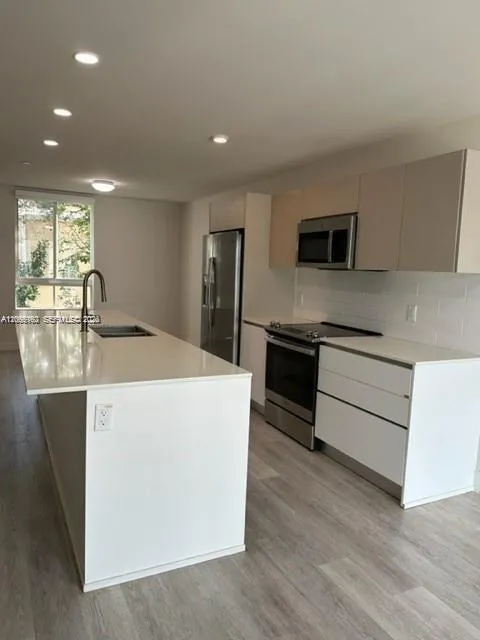2-bedroom rental at 2561 NE 193rd Street #1208, Miami
