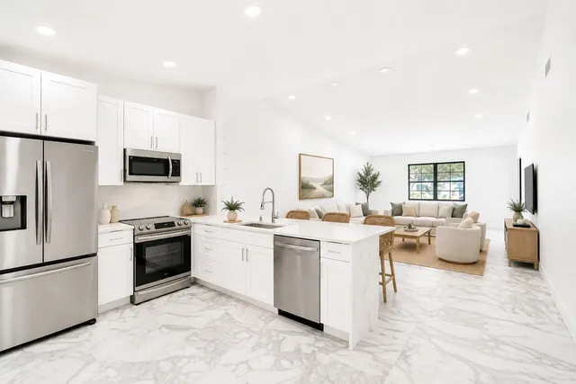 2-bedroom home at 6128 Kings Gate Circle, Delray Beach