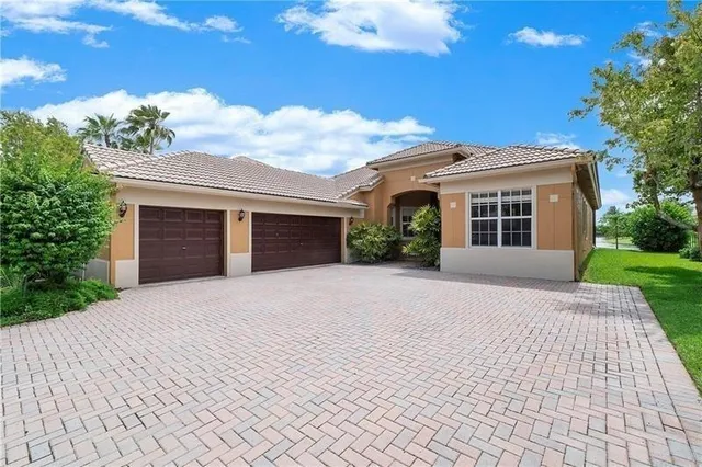 4-bedroom home at 7008 NW 111TH Terrace, Parkland