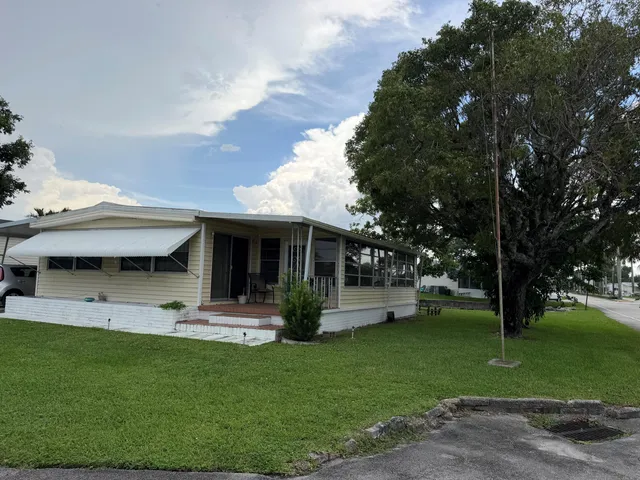 2-bedroom home at 1801 SW 84TH Avenue, Davie