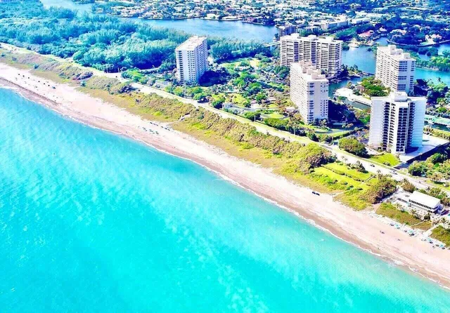 2-bedroom home at 4101 N Ocean Boulevard #D-1608, Boca Raton