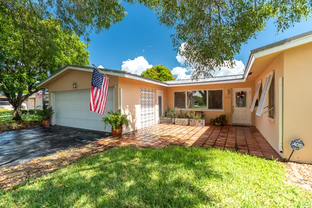 4-bedroom home at 1601 NE 48TH Court, Oakland Park