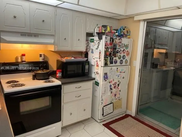 2-bedroom home at 3777 NW 78th Avenue #10G, Davie