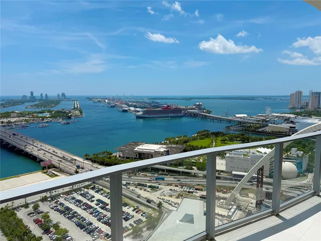 2-bedroom home at 1400 Biscayne Boulevard #3603, Miami
