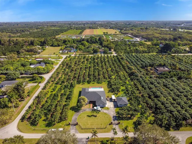 4-bedroom home at 23505 SW 153rd Avenue, Homestead