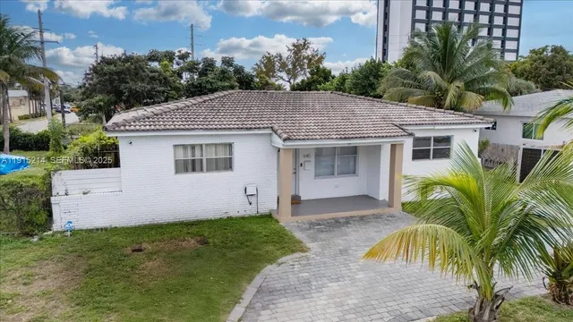 3-bedroom home at 640 NE 168th Street, North Miami Beach