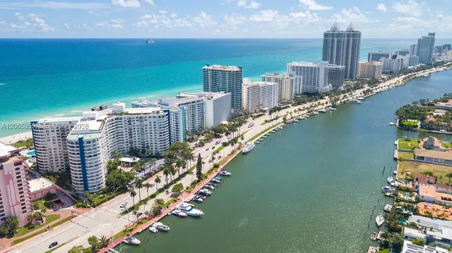 2-bedroom rental at 5161 Collins Avenue #306, Miami Beach