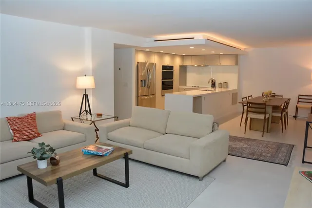 2-bedroom rental at 177 Ocean Lane Drive #713, Key Biscayne