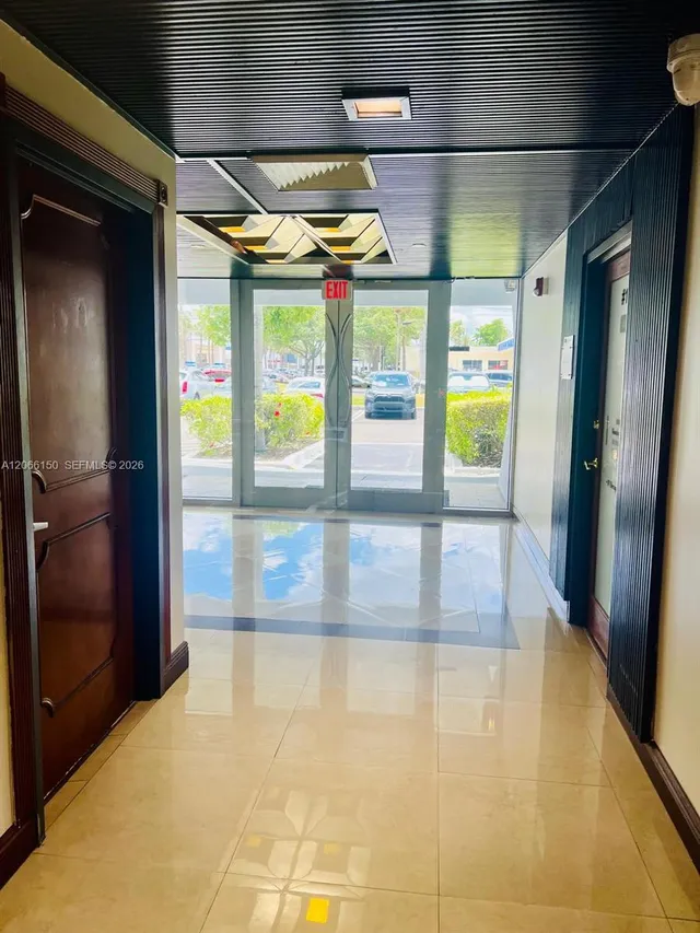 Commercial at 10651 SW 88th Street, Miami