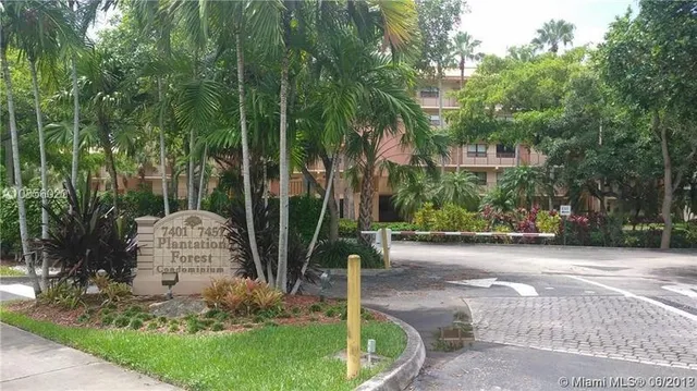2-bedroom home at 7451 NW 16th Street #104, Plantation