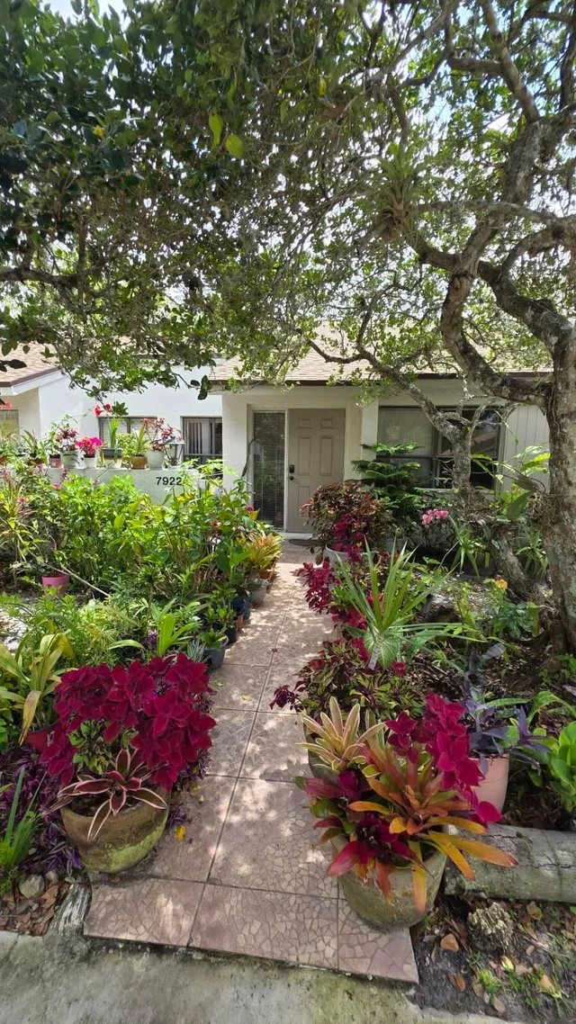 2-bedroom home at 7922 NW 10th Street, Plantation