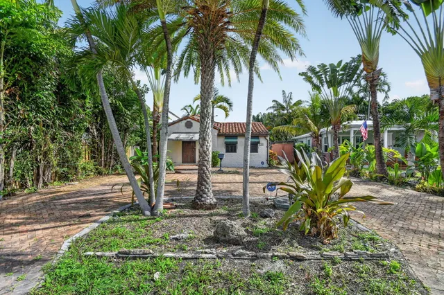 2-bedroom home at 109 George Bush Boulevard, Delray Beach