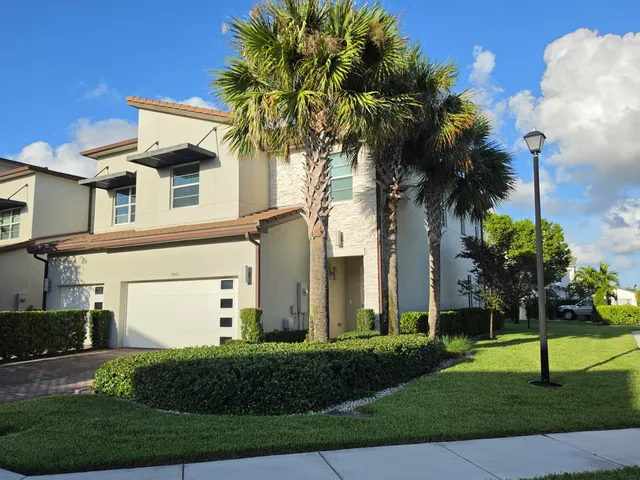 3-bedroom rental at 9044 Kingsmoor Way, Wellington