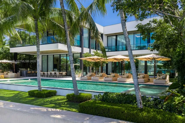 7-bedroom home at 58 La Gorce Circle, Miami Beach