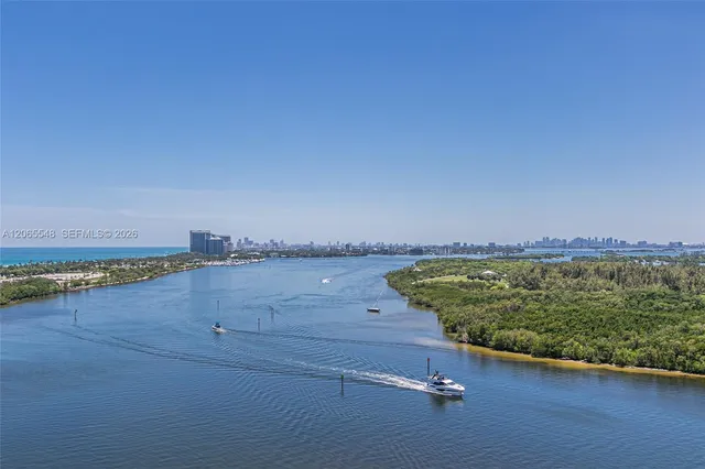 1-bedroom home at 300 Bayview Drive #1914, Sunny Isles Beach