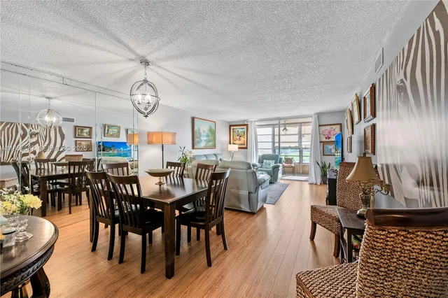 2-bedroom home at 9461 Sunrise Lakes Boulevard #207, Sunrise
