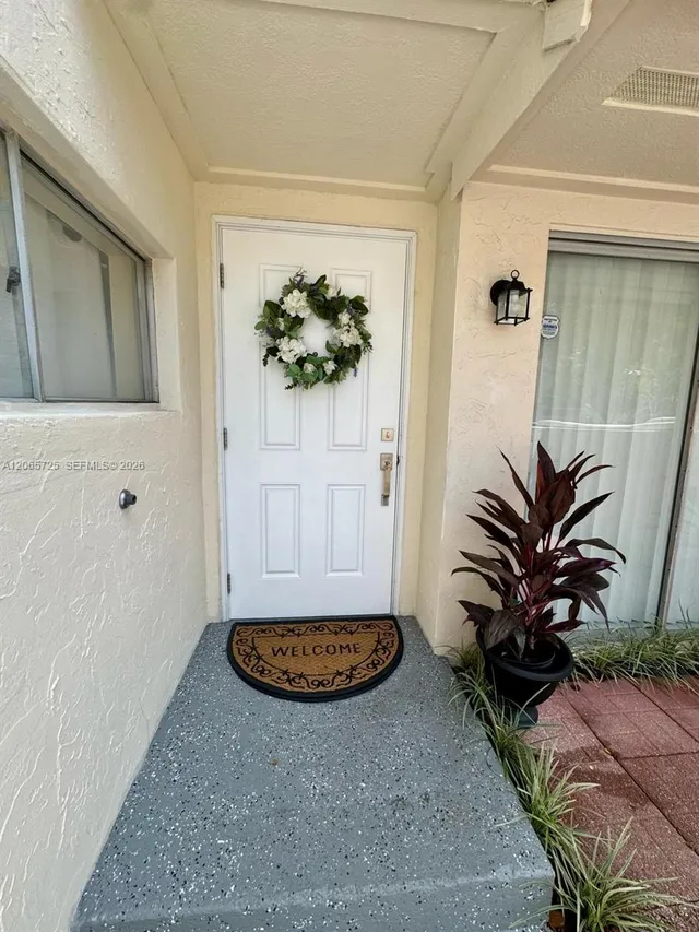 4-bedroom home at 832 NW 81st Way #9, Plantation
