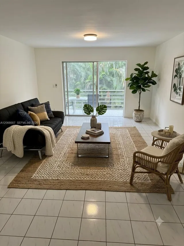 1-bedroom home at 1445 Atlantic Shores Boulevard #206, Hallandale Beach