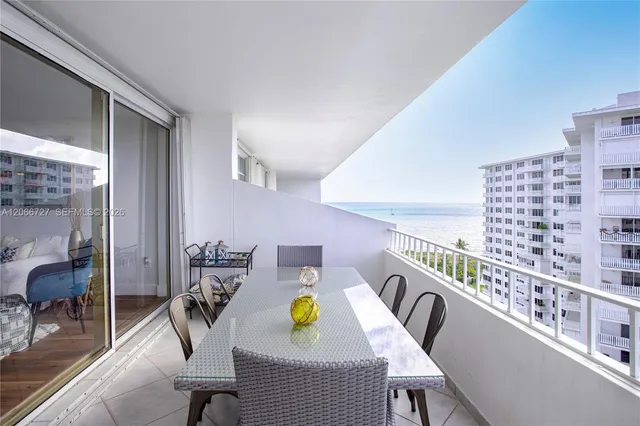 2-bedroom home at 199 Ocean Lane Drive #1207, Key Biscayne
