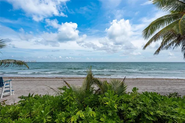 3-bedroom home at 2030 S Ocean Drive #2027, Hallandale Beach