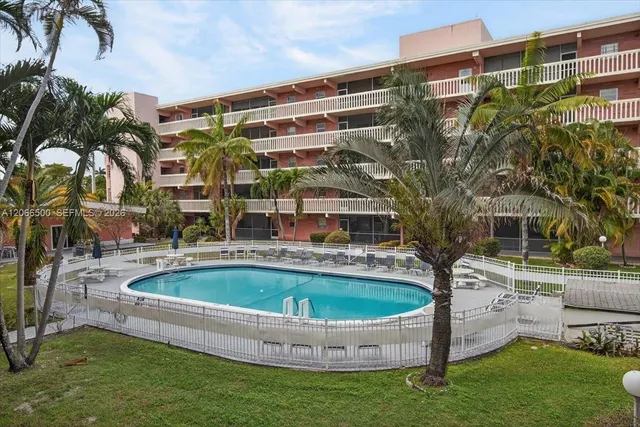 2-bedroom home at 180 NE 12th Avenue #11D, Hallandale Beach